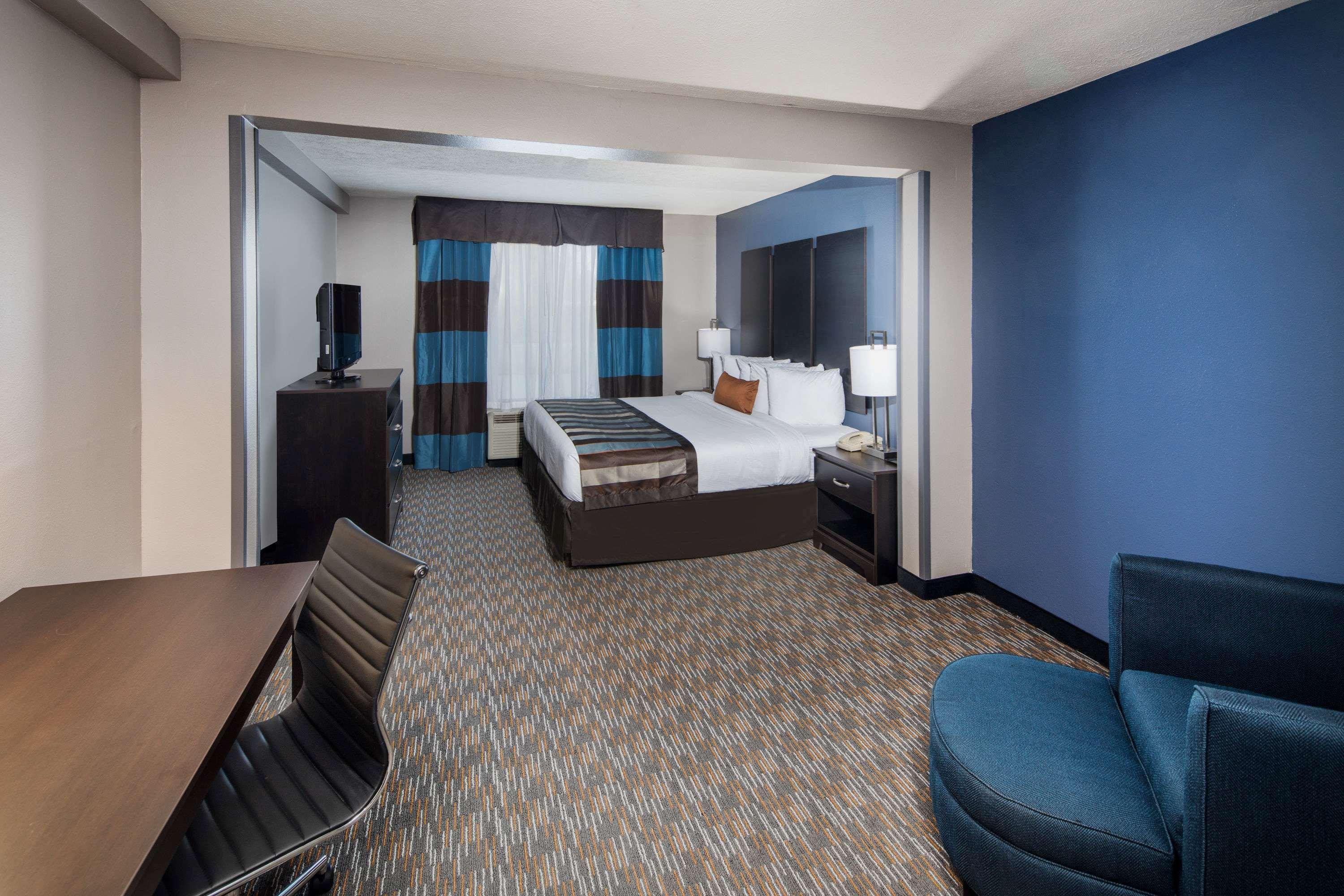 Comfort Inn & Suites Columbus North Exteriör bild