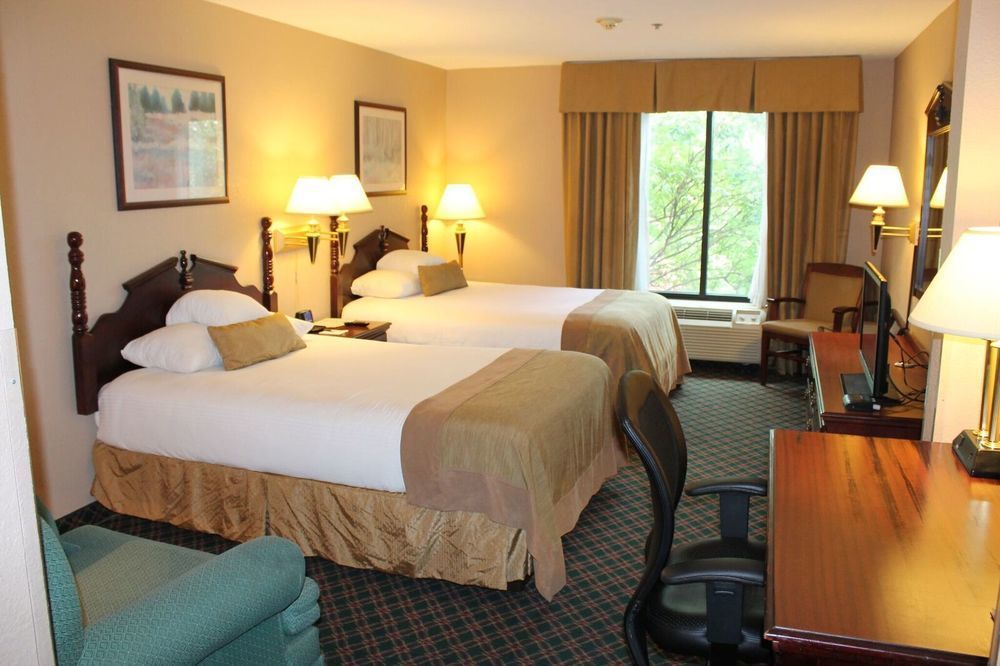 Comfort Inn & Suites Columbus North Exteriör bild